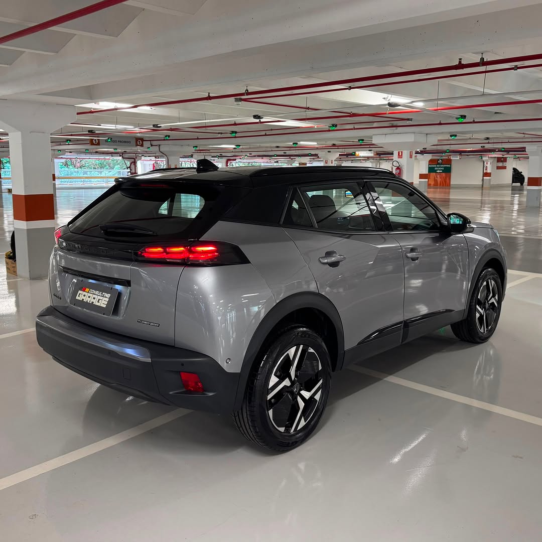PEUGEOT 2008 ALLURE - Imagem 4