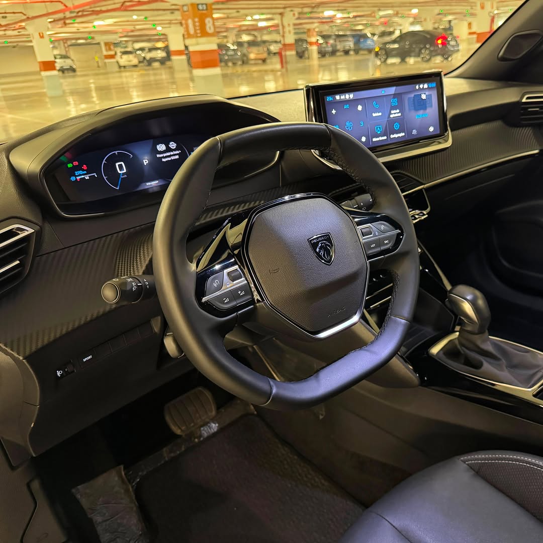 PEUGEOT 2008 ALLURE - Imagem 8