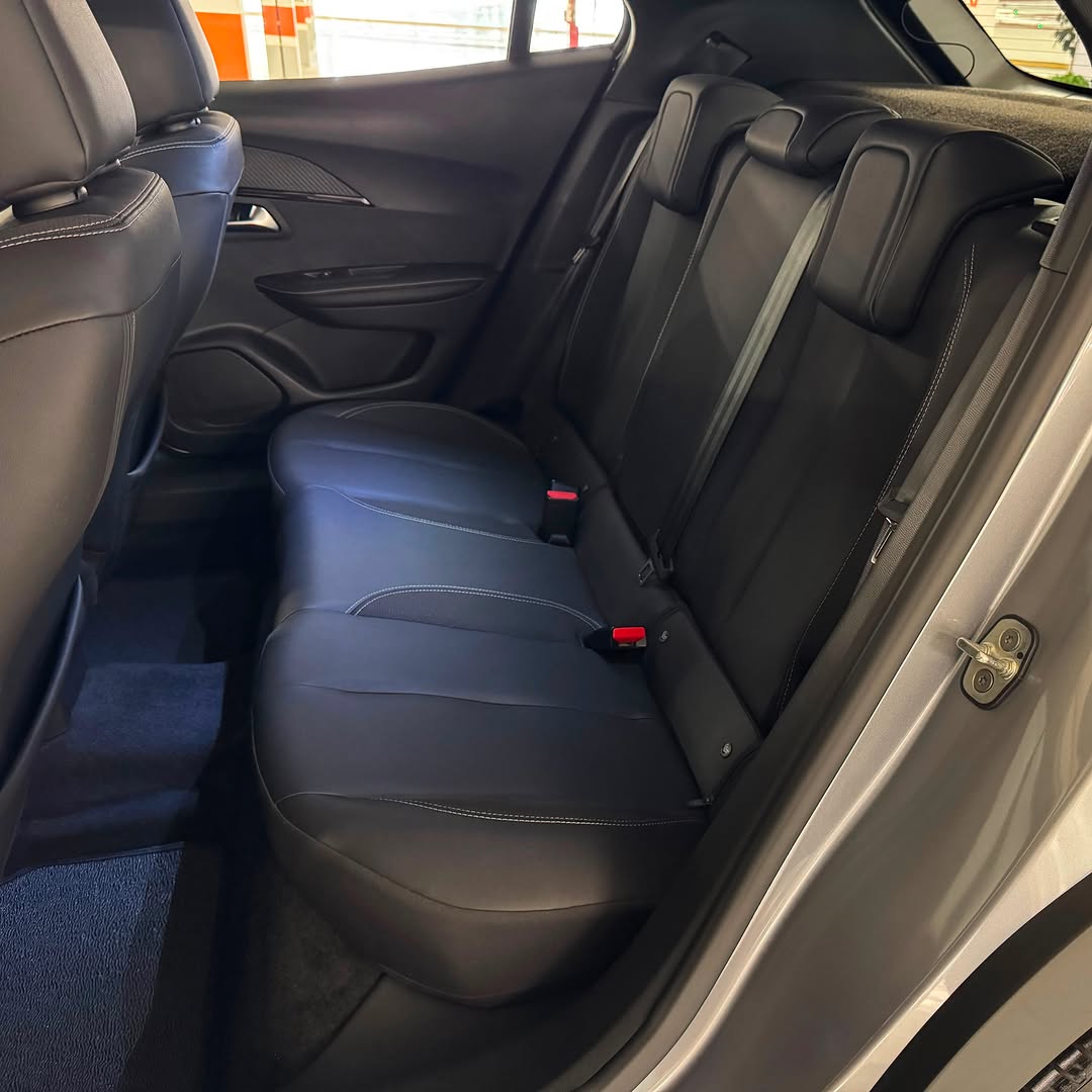 PEUGEOT 2008 ALLURE - Imagem 10