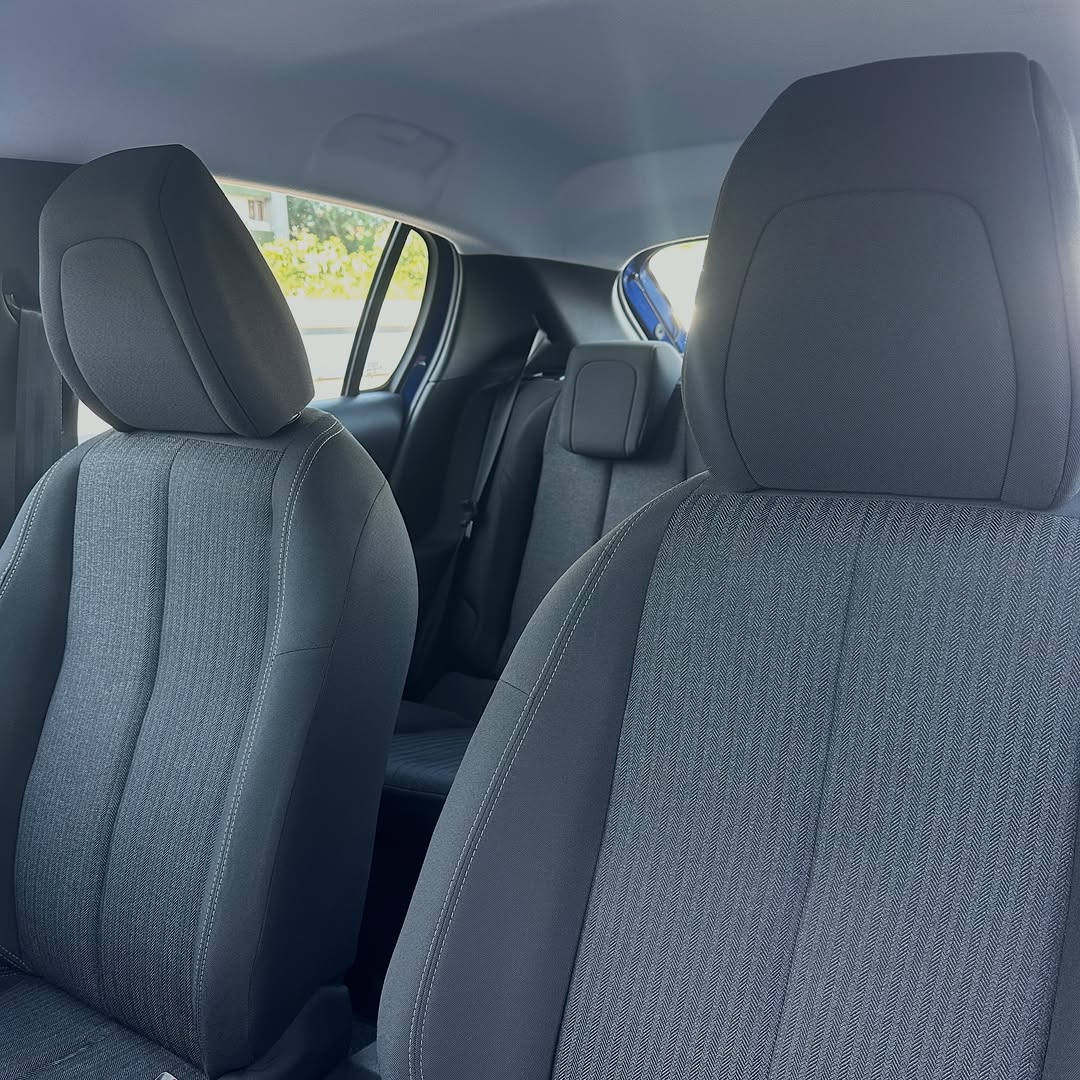 PEUGEOT 208 ACTIVE - Imagem 10