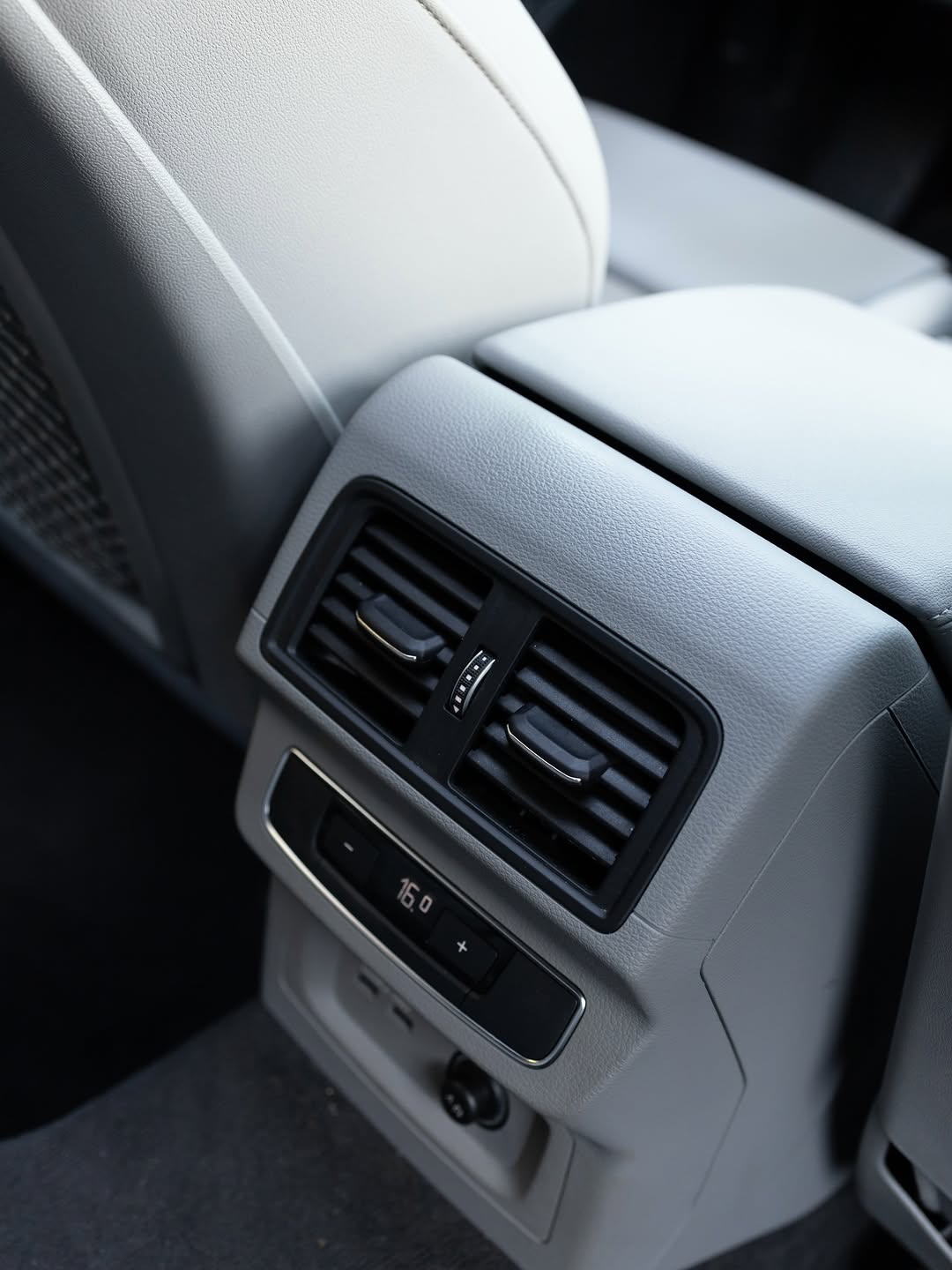 AUDI Q5 SPORTBACK PERFORMANCE QUATTRO PHEV - Imagem 13