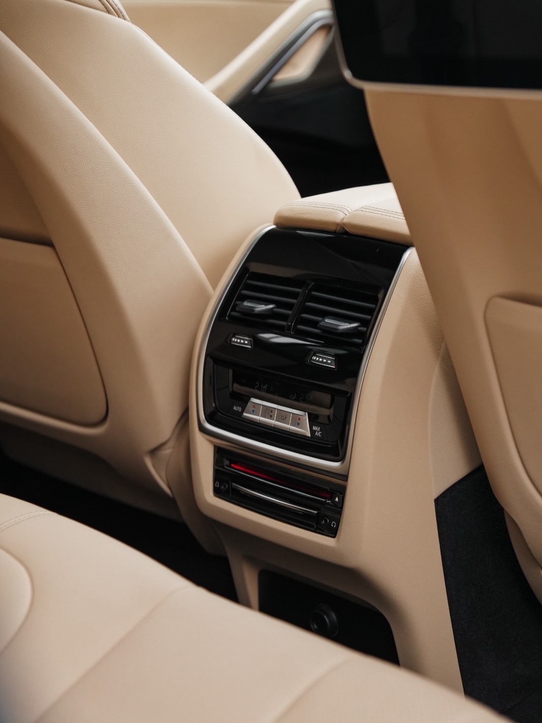 BMW X6 XDRIVE40I M SPORT - Imagem 8
