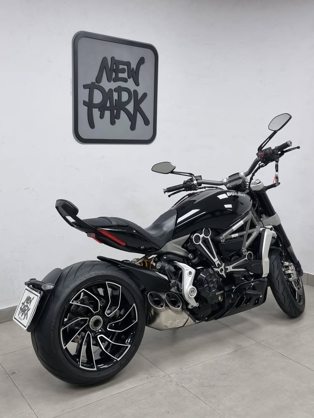 DUCATI XDIAVEL S - Imagem 1