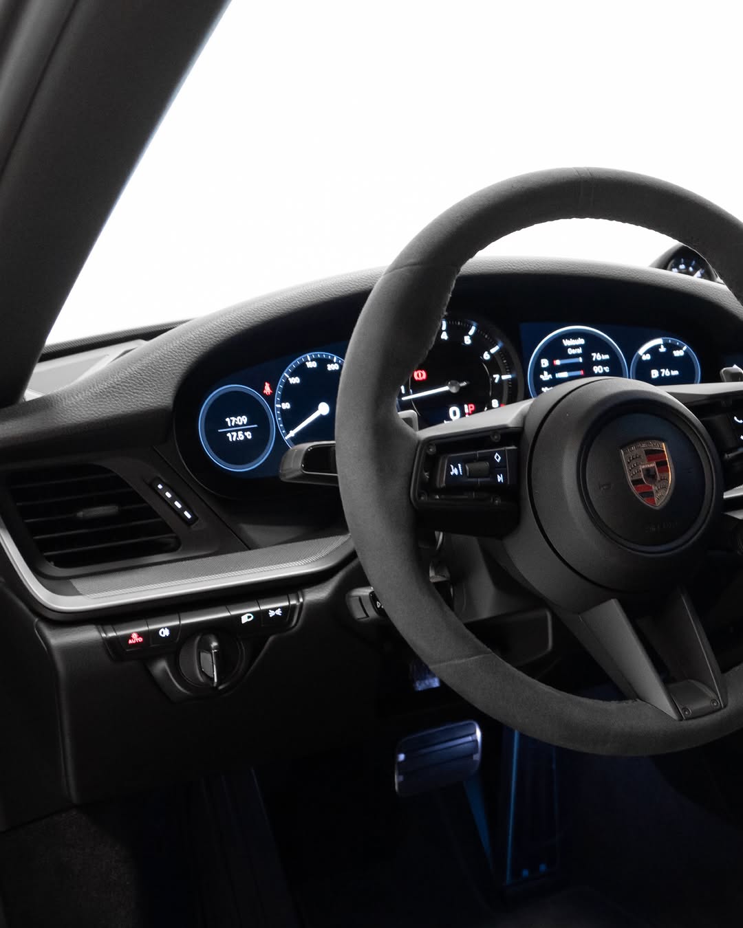 PORSCHE 911 CARRERA - Imagem 3