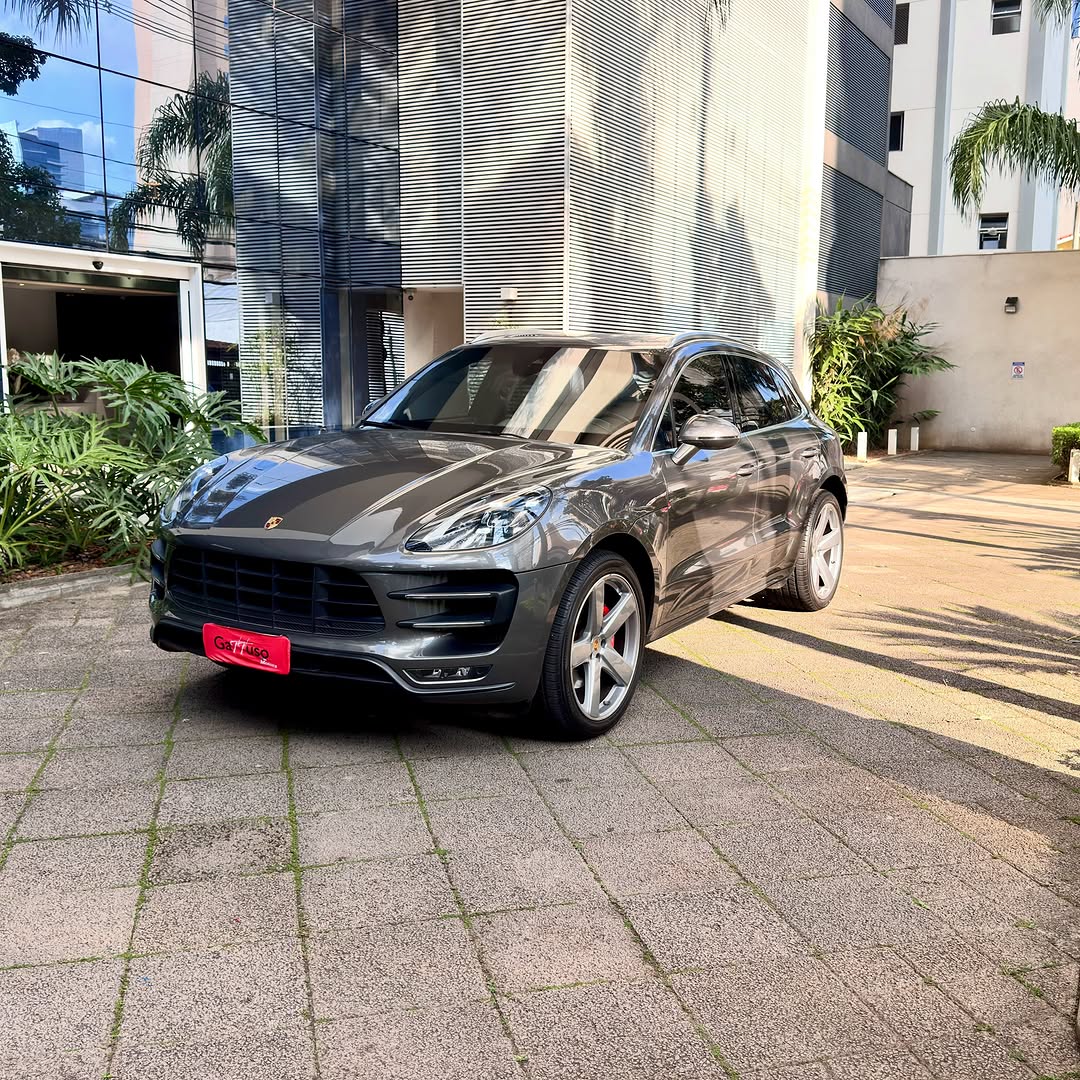 PORSCHE MACAN TURBO - Imagem 1