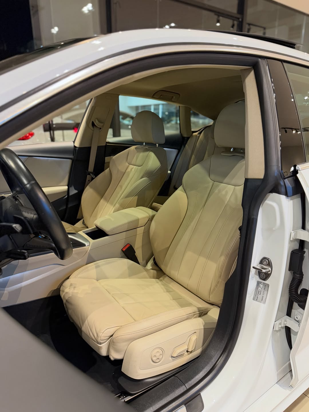 AUDI A5 PRESTIGE PLUS - Imagem 9