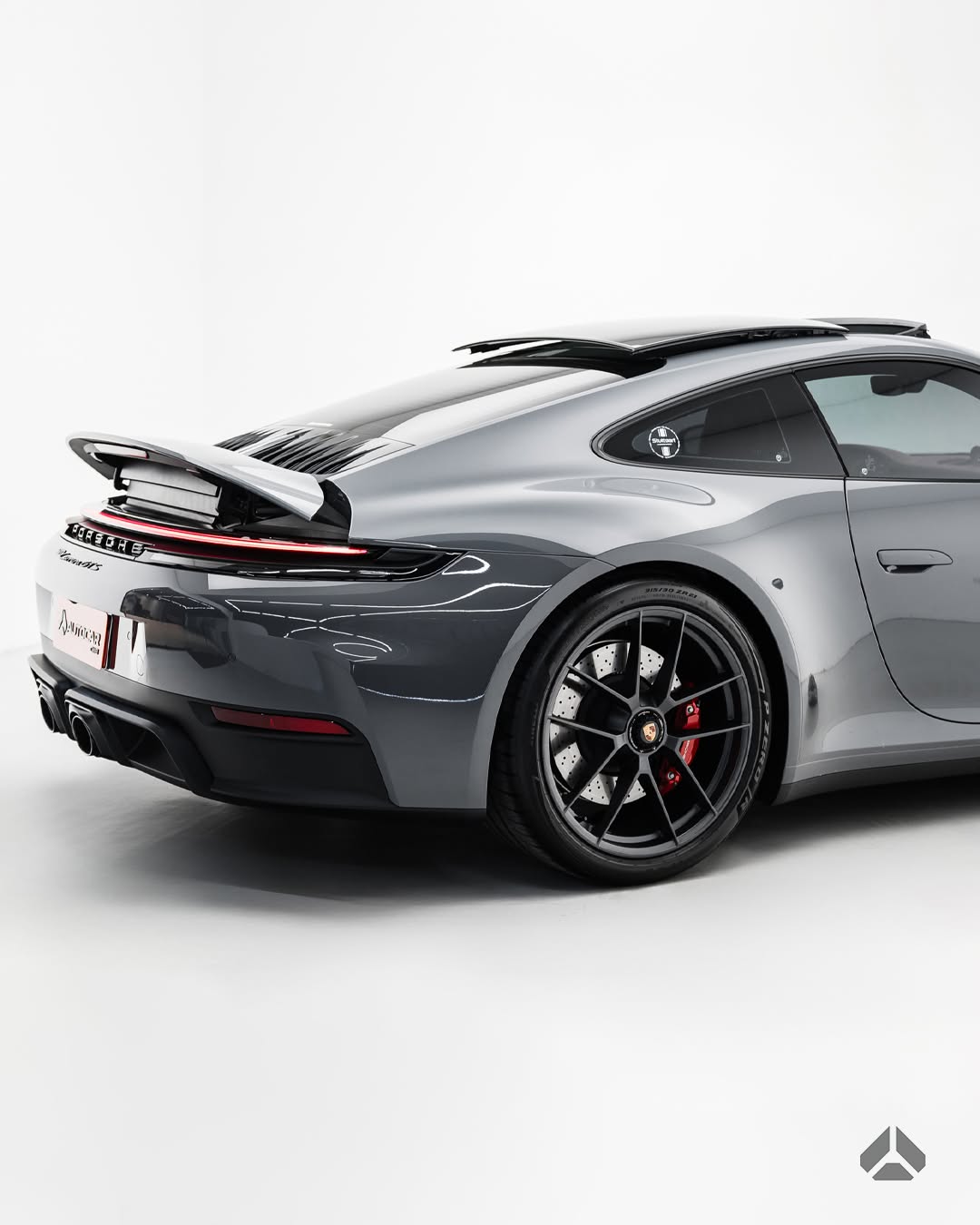 PORSCHE 911 CARRERA GTS - Imagem 10