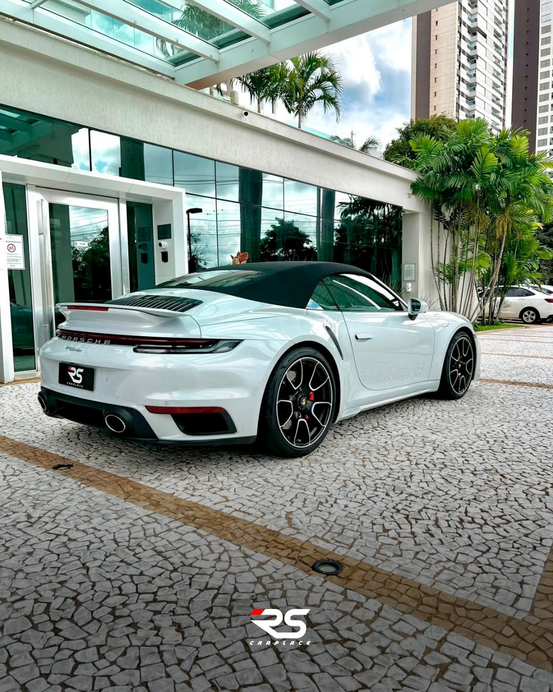 PORSCHE 911 TURBO CABRIOLET - Imagem 3