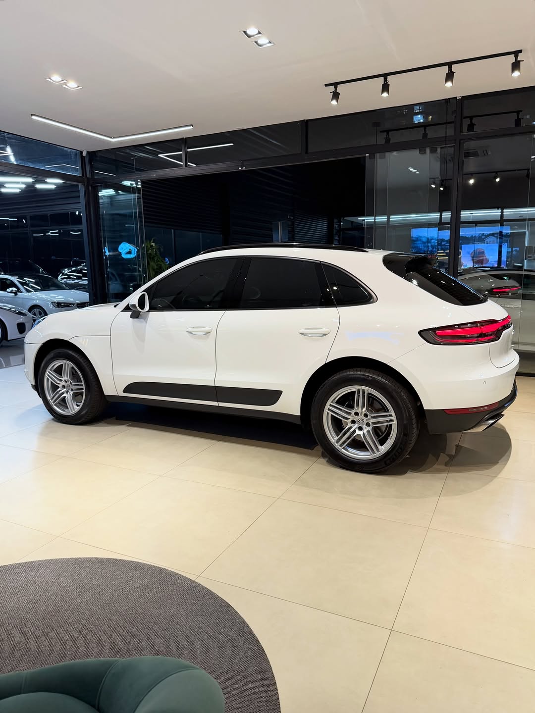 PORSCHE MACAN 2.0T - Imagem 6