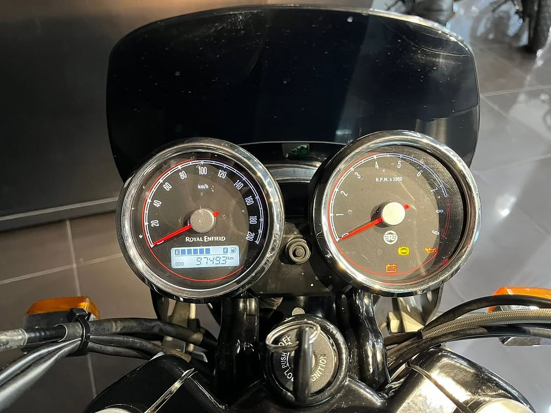 ROYAL ENFIELD INTERCEPTOR - Imagem 7