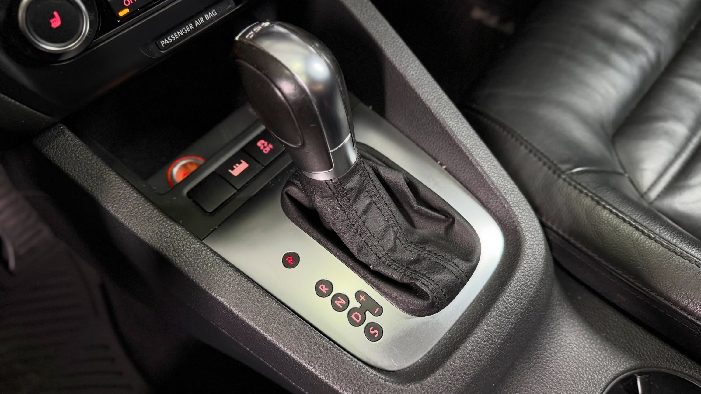 VOLKSWAGEN JETTA TSI - Imagem 14