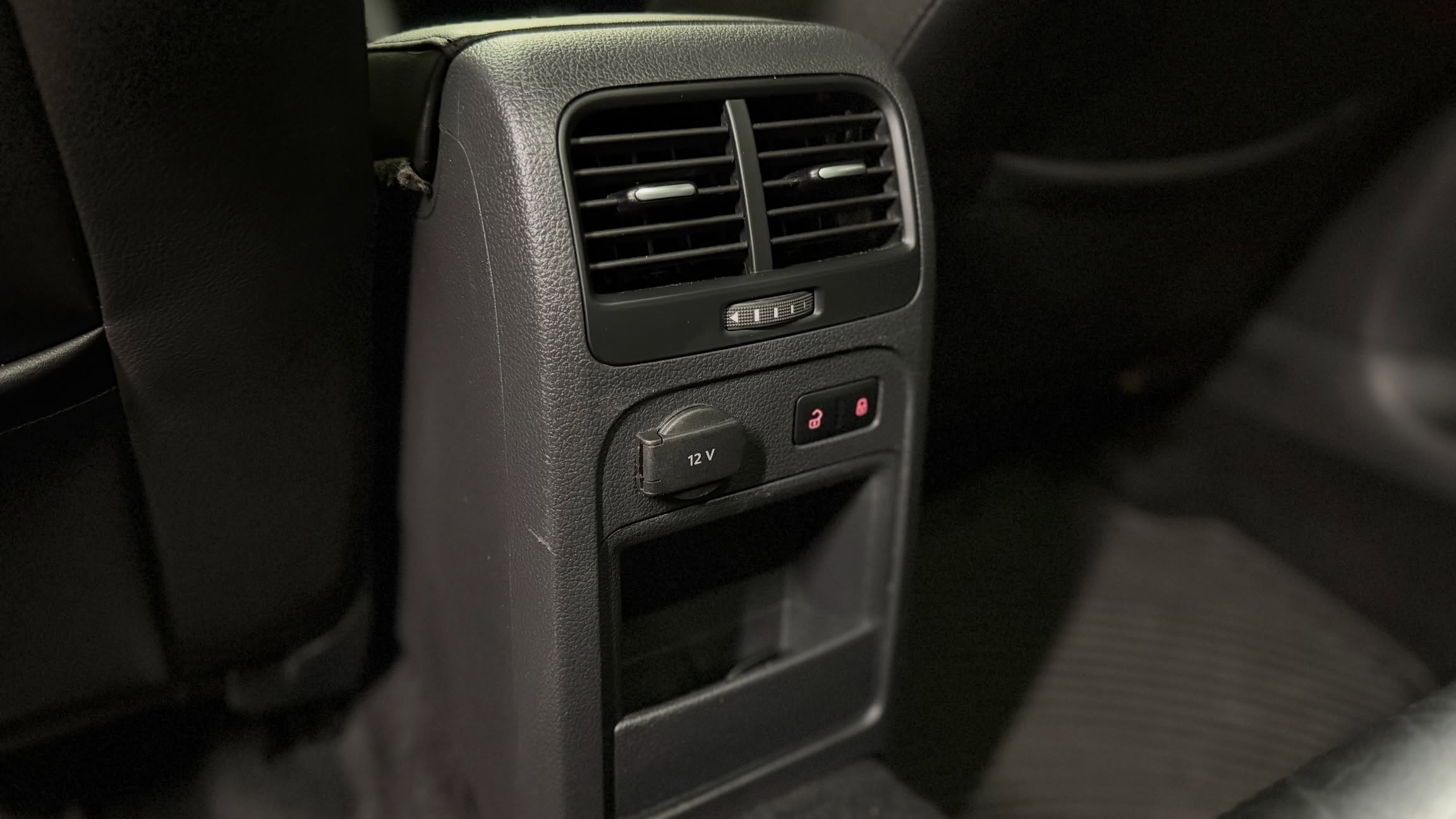 VOLKSWAGEN JETTA TSI - Imagem 16