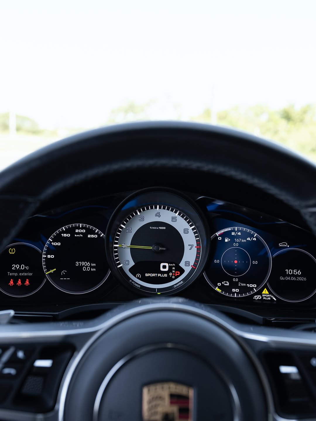 PORSCHE CAYENNE E-HYBRID COUPÉ - Imagem 11