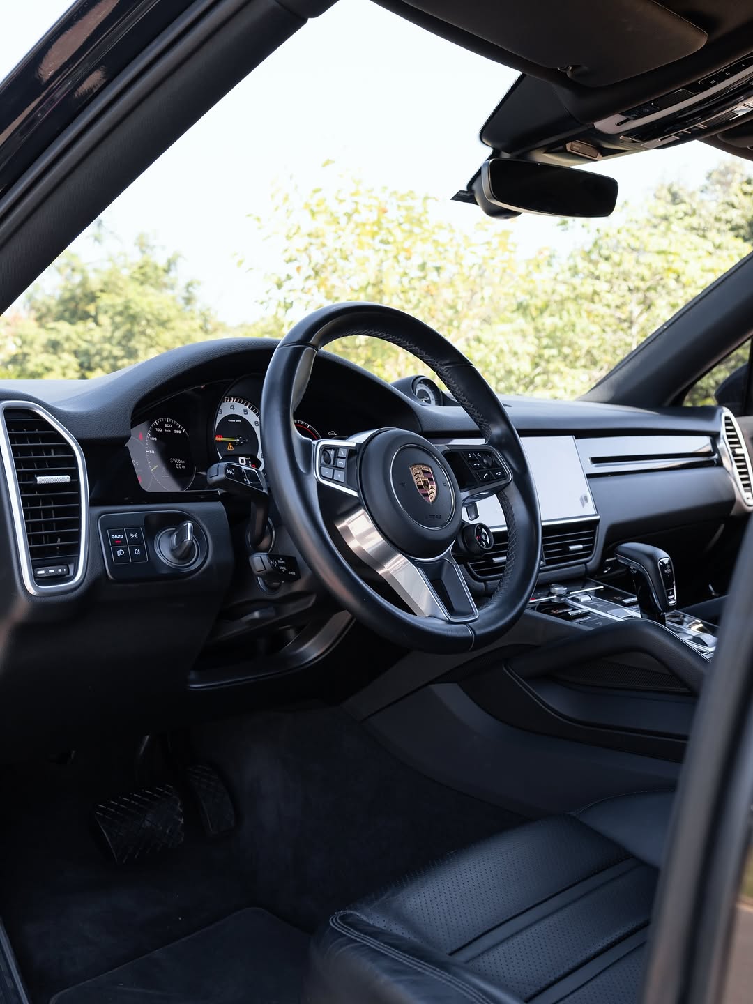 PORSCHE CAYENNE E-HYBRID COUPÉ - Imagem 4