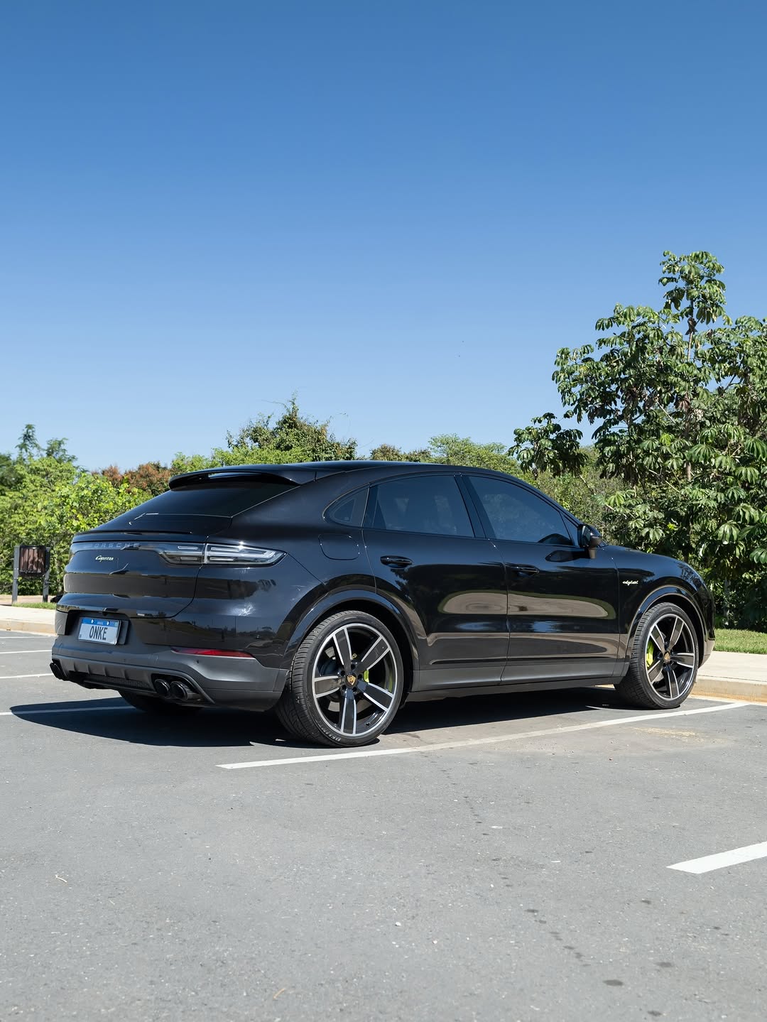 PORSCHE CAYENNE E-HYBRID COUPÉ - Imagem 8