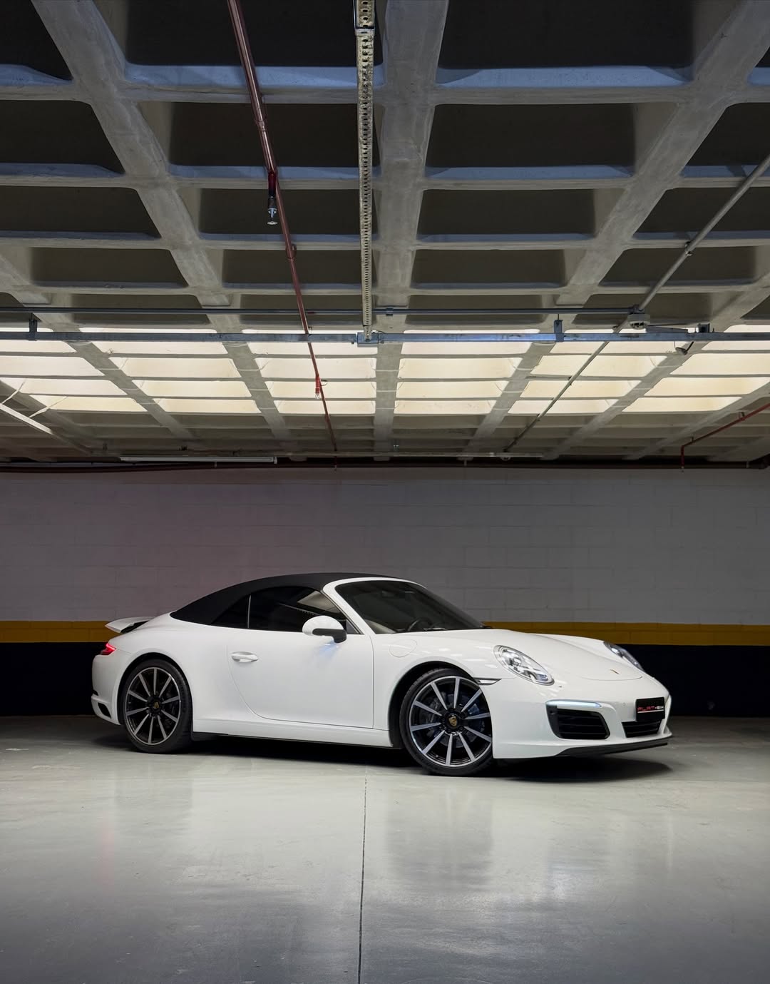 PORSCHE 911 CARRERA - Imagem 4