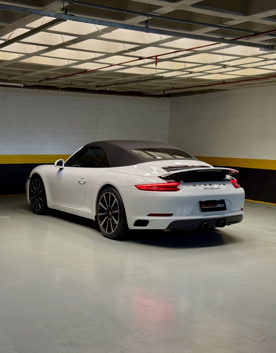 PORSCHE 911 CARRERA - Imagem 5