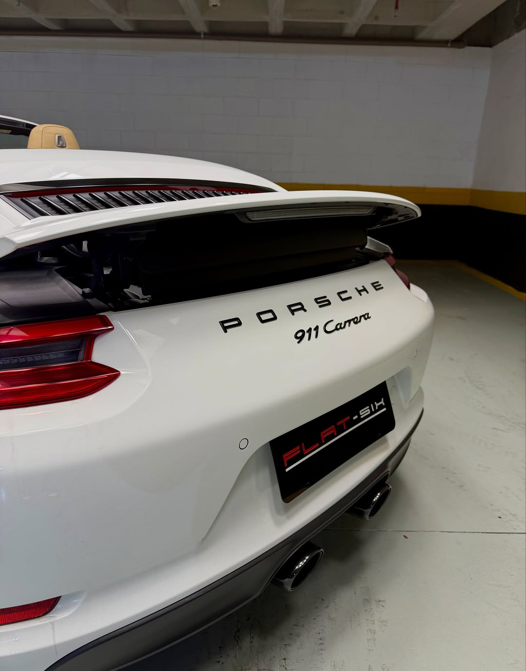 PORSCHE 911 CARRERA - Imagem 6