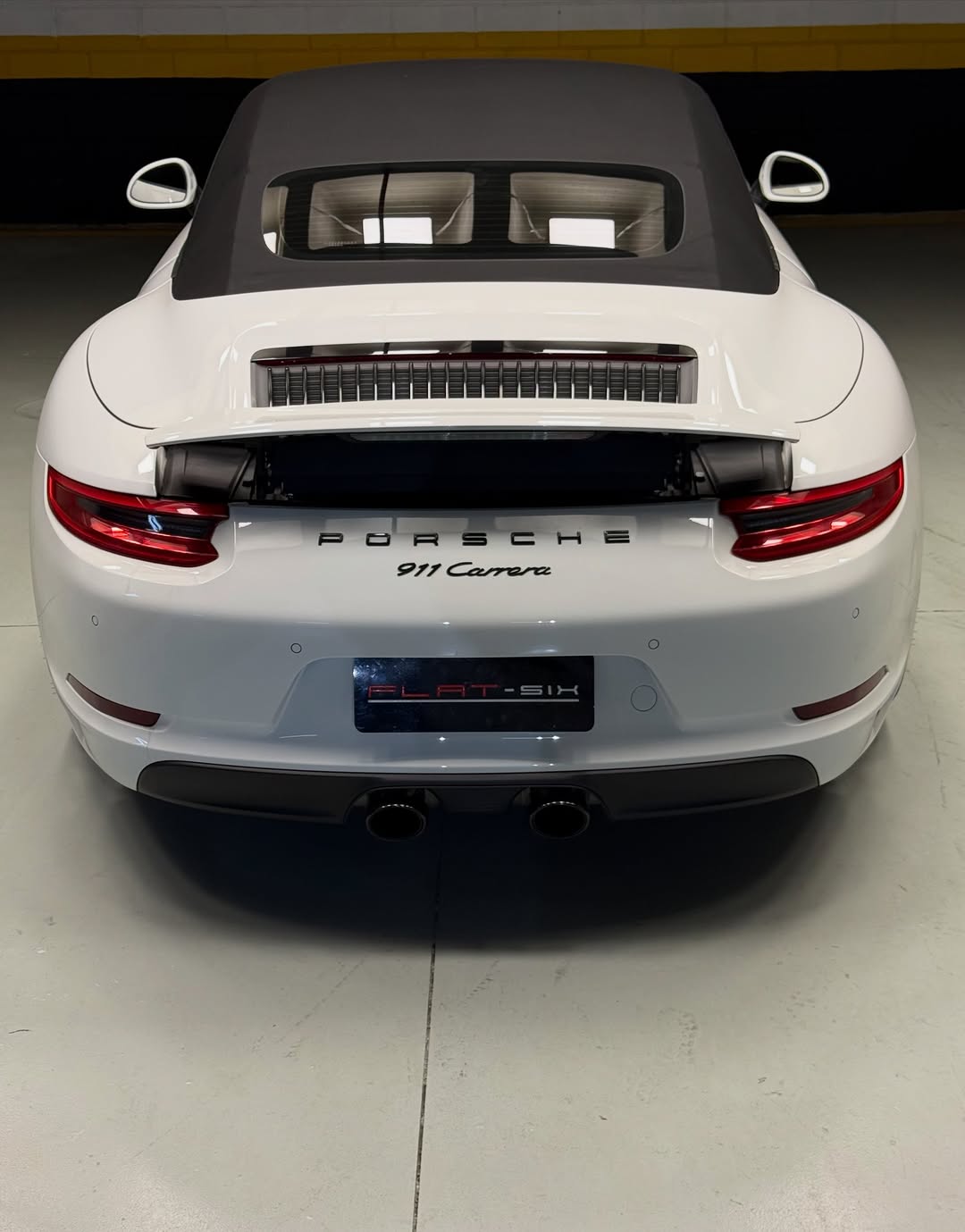 PORSCHE 911 CARRERA - Imagem 8