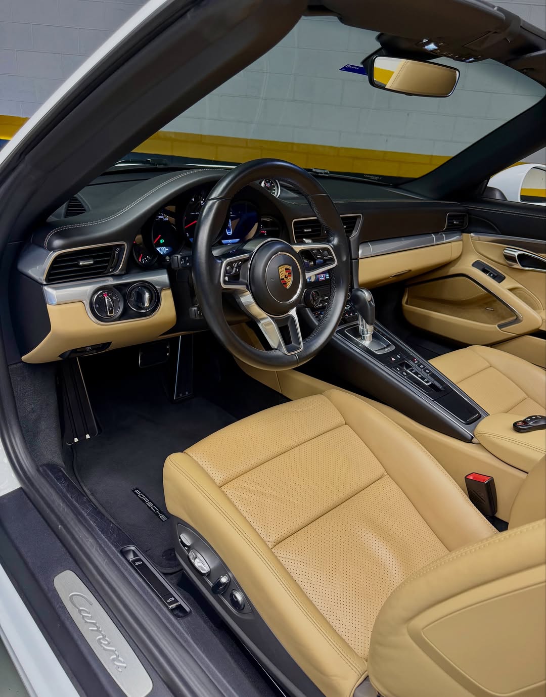 PORSCHE 911 CARRERA - Imagem 9