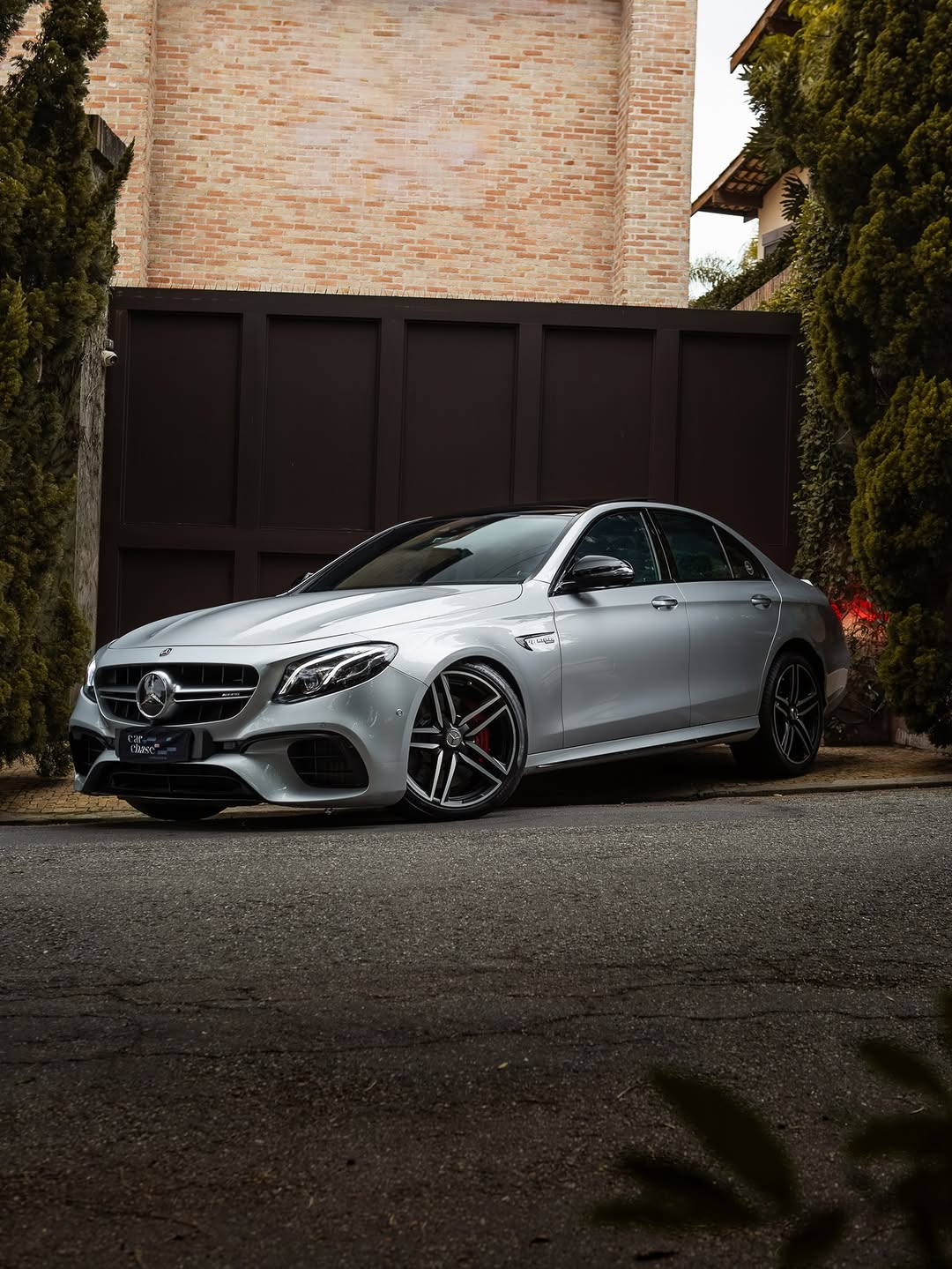 MERCEDES-BENZ E63S AMG - Imagem 1