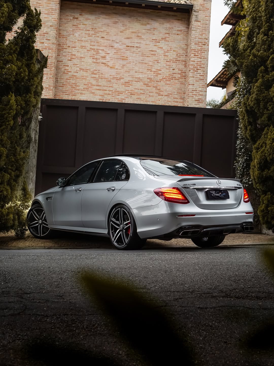 MERCEDES-BENZ E63S AMG - Imagem 2