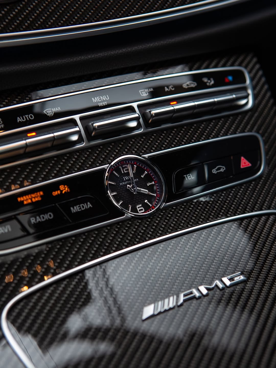 MERCEDES-BENZ E63S AMG - Imagem 13