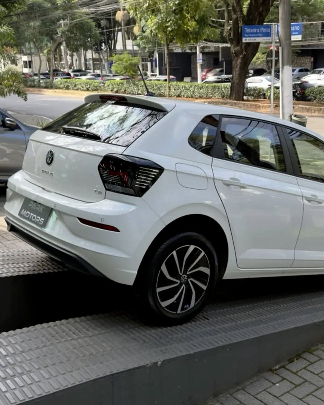 VOLKSWAGEN POLO HIGHLINE - Imagem 5