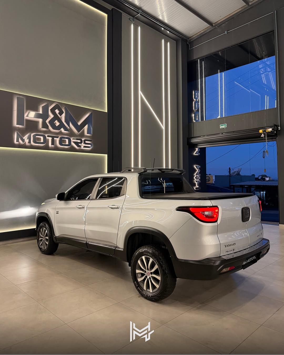 FIAT TORO FREEDOM 4X4 AUTOMÁTICA DIESEL - Imagem 8