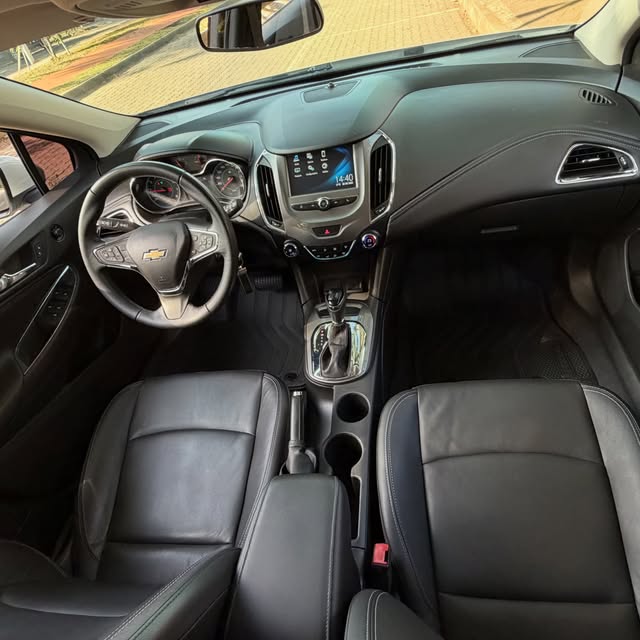 CHEVROLET CRUZE SPORT LT 1.4 TURBO - Imagem 4