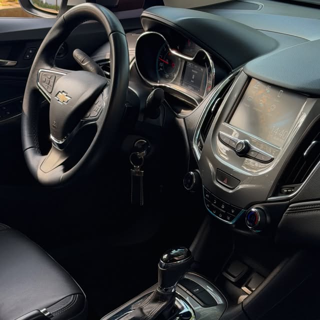 CHEVROLET CRUZE SPORT LT 1.4 TURBO - Imagem 7