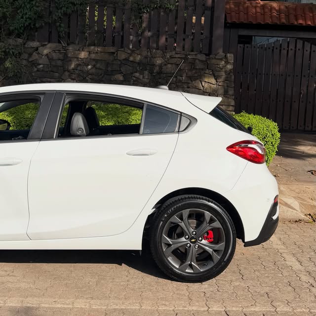 CHEVROLET CRUZE SPORT LT 1.4 TURBO - Imagem 10