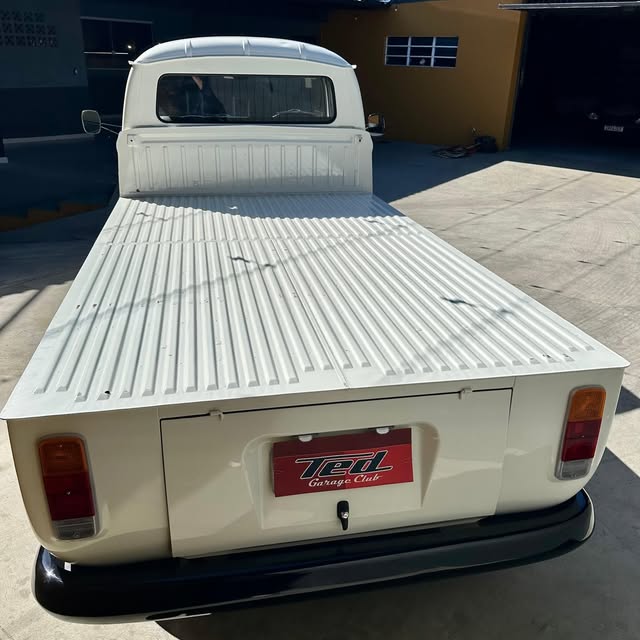 VOLKSWAGEN KOMBI PICKUP - Imagem 3