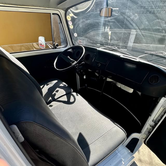 VOLKSWAGEN KOMBI PICKUP - Imagem 7