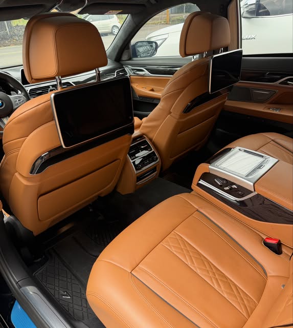BMW 745LE M SPORT - Imagem 3