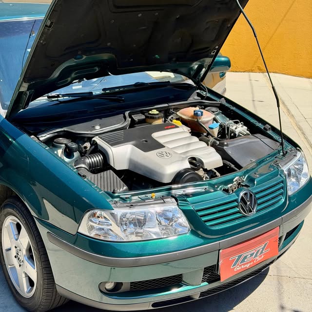 VOLKSWAGEN GOL GTI - Imagem 8