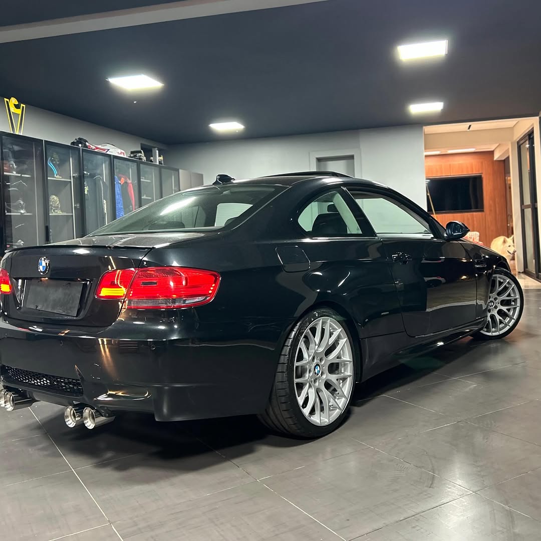 BMW 325I COUPE - Imagem 4