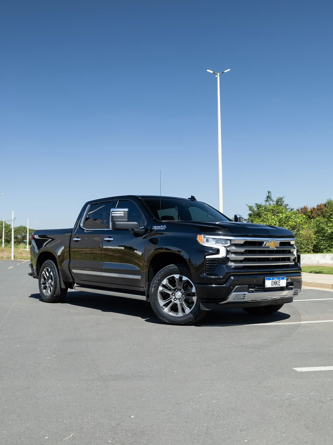 CHEVROLET SILVERADO HIGH COUNTRY - Imagem 1