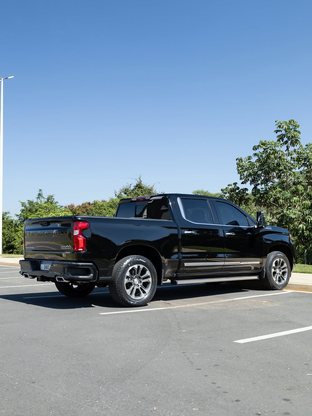 CHEVROLET SILVERADO HIGH COUNTRY - Imagem 9