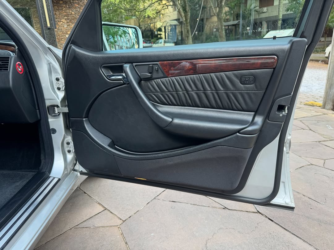 MERCEDES-BENZ C280 ELEGANCE - Imagem 15