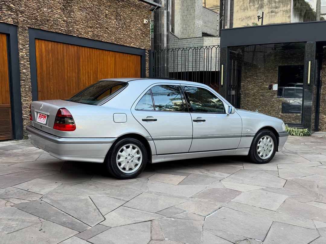 MERCEDES-BENZ C280 ELEGANCE - Imagem 3