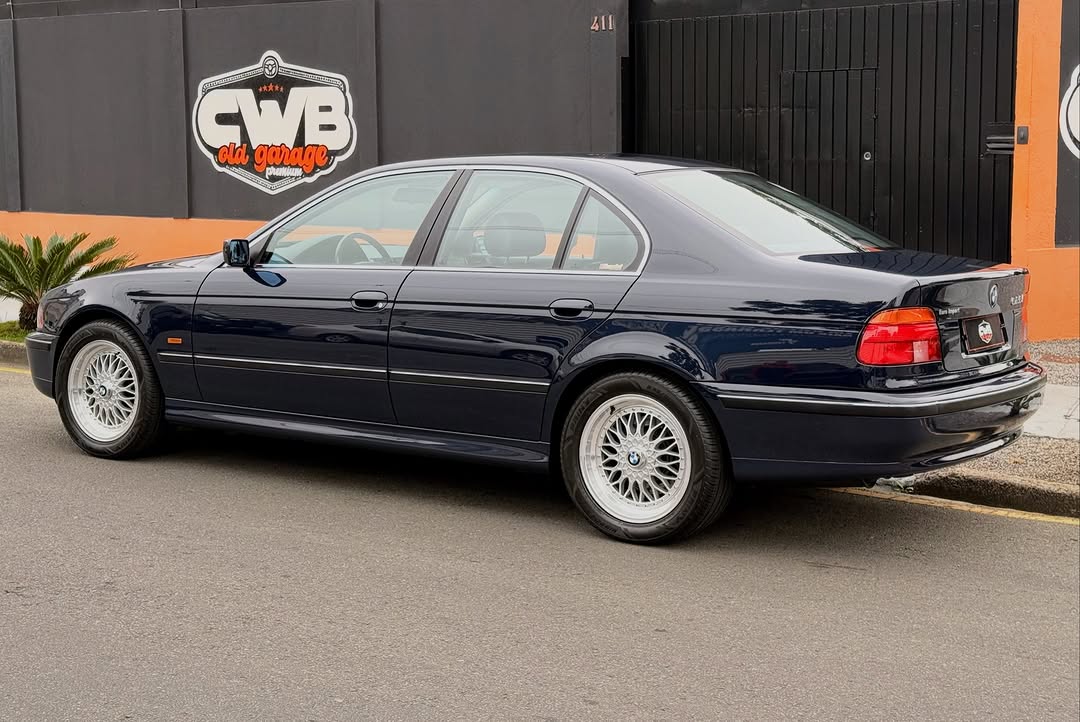 BMW 528I - Imagem 2