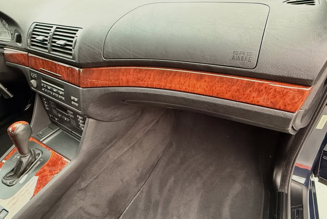 BMW 528I - Imagem 13