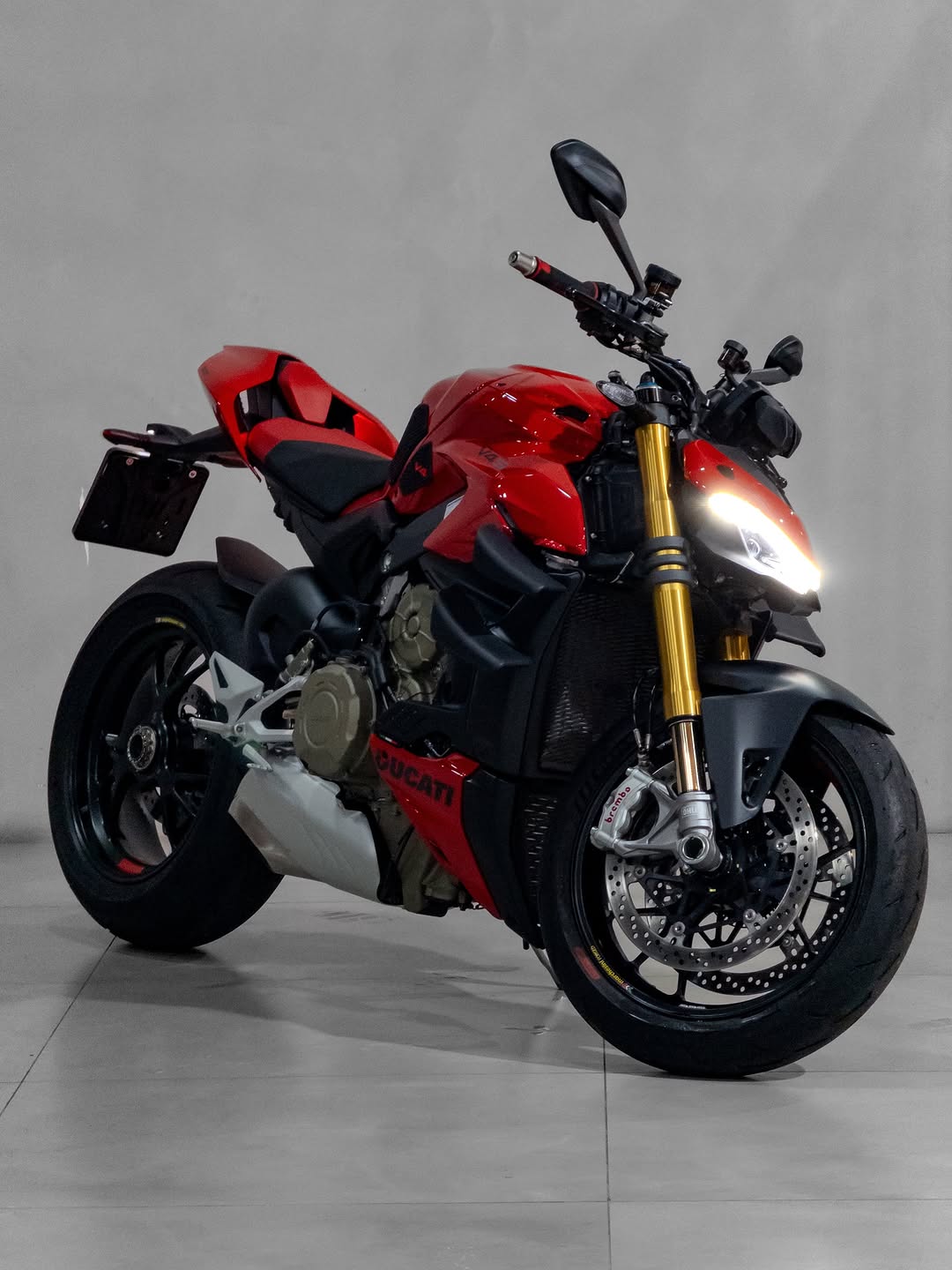 DUCATI STREETFIGHTER V4 V4 S - Imagem 1