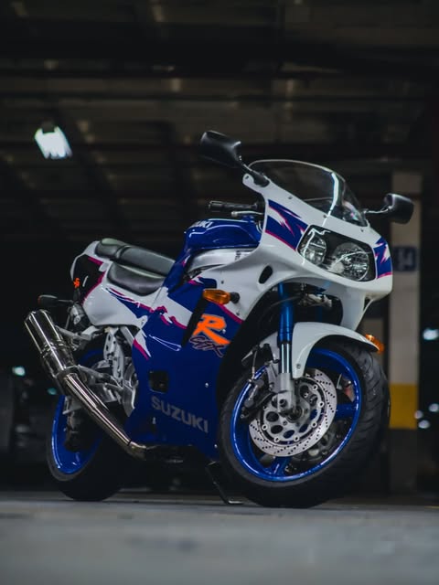 SUZUKI GSX-R 750 SP - Imagem 1