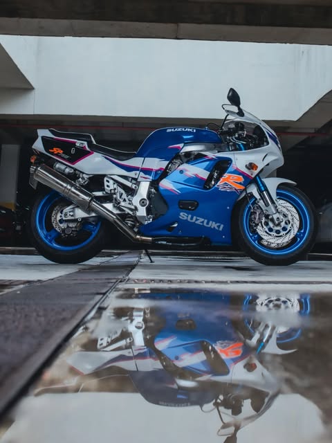 SUZUKI GSX-R 750 SP - Imagem 2