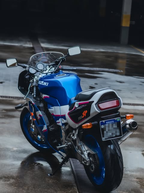 SUZUKI GSX-R 750 SP - Imagem 7