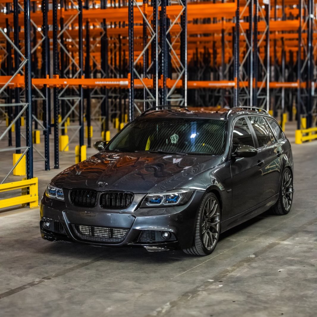 BMW 325I TOURING - Imagem 2