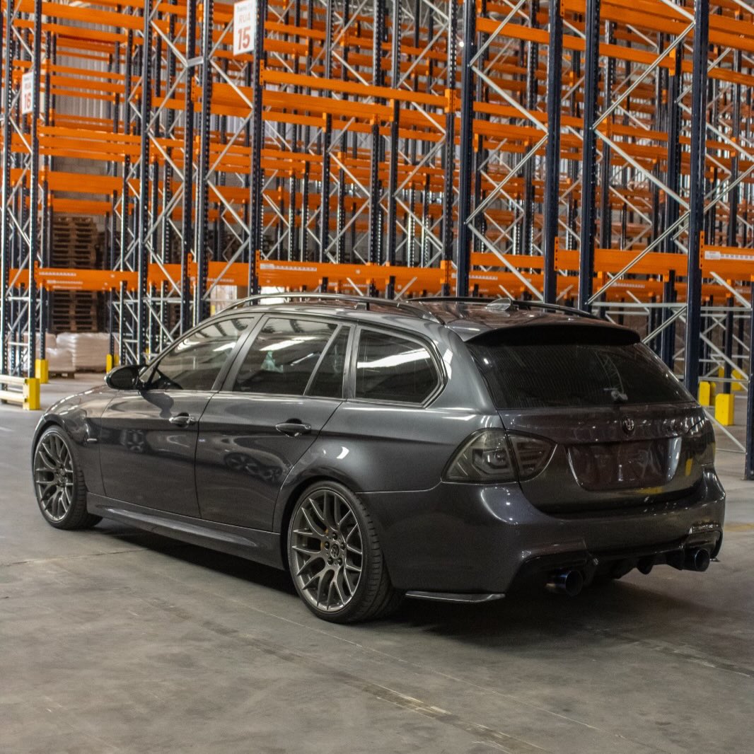 BMW 325I TOURING - Imagem 4