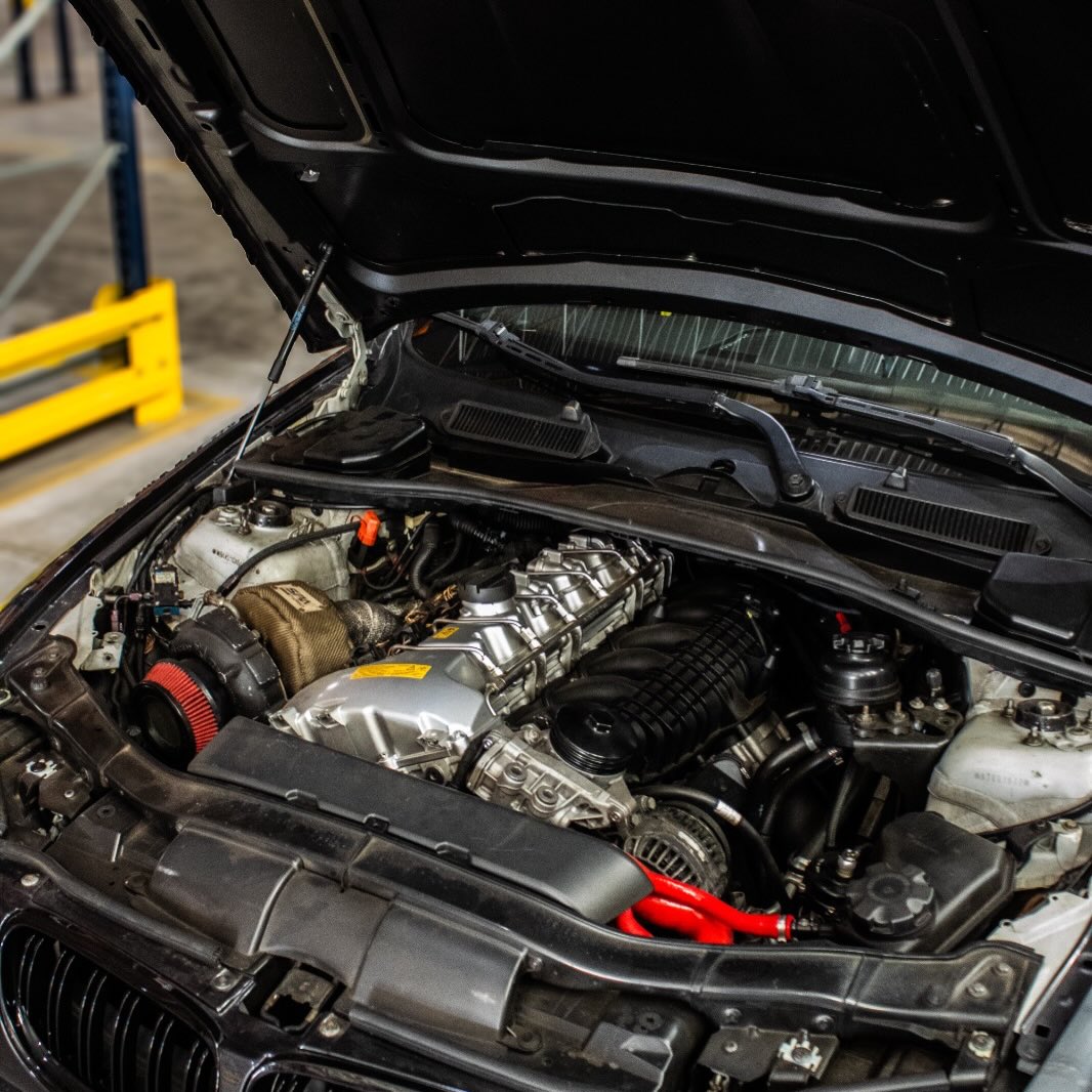BMW 325I TOURING - Imagem 9